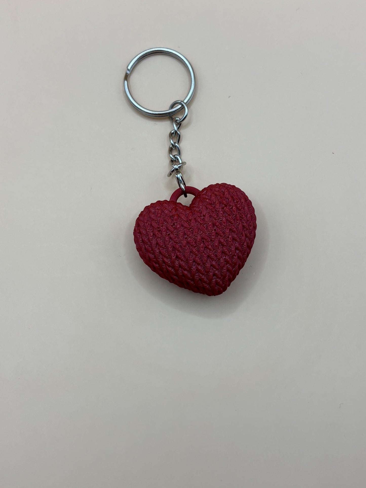 Cozy Heart-Shaped 'Knitted' Keychain - A Sweet and Warm Touch for Your Keys!