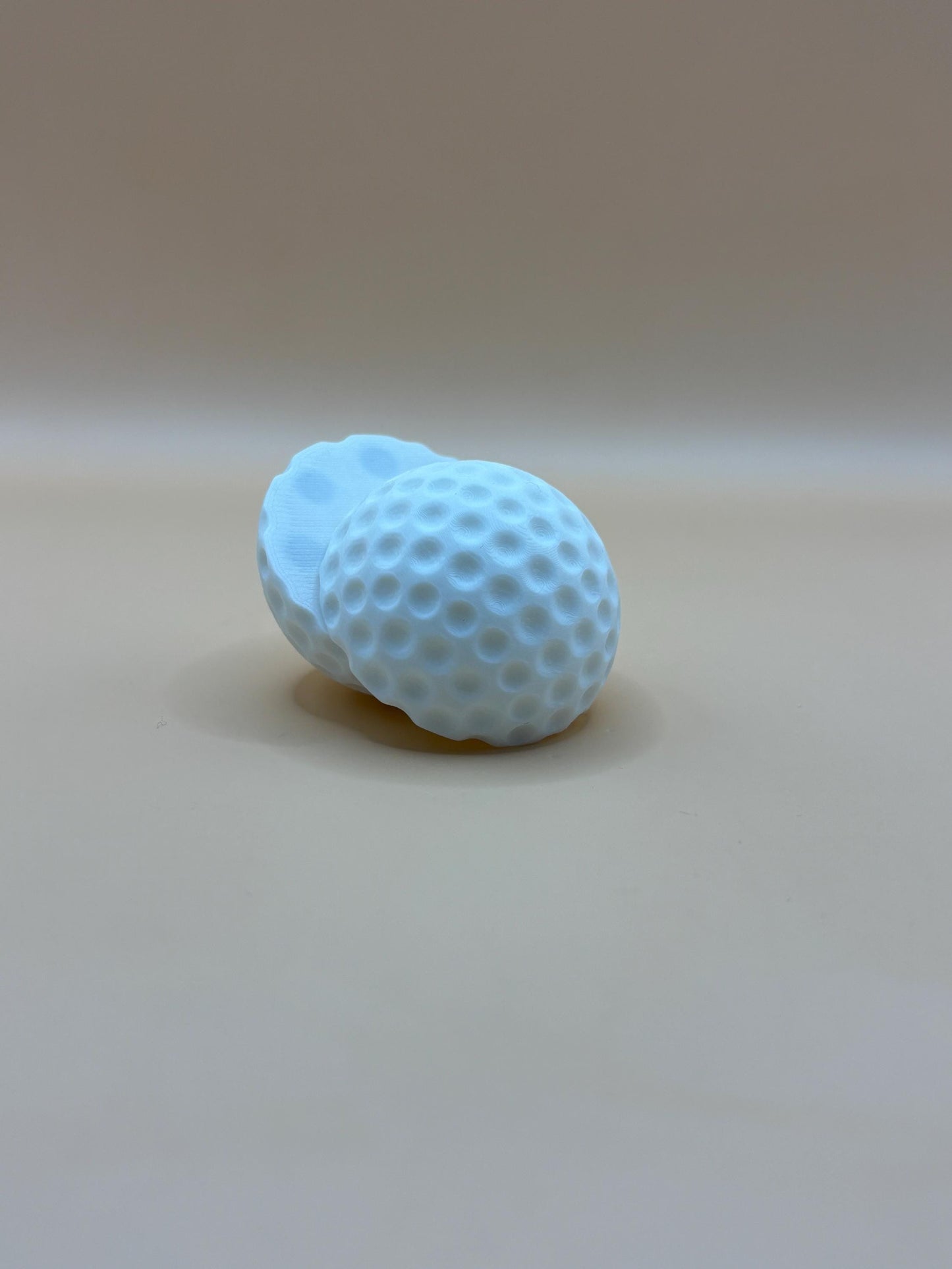 Golf Ball Fidget Slider – Magnetic EDC Stress Relief for Golf Lovers
