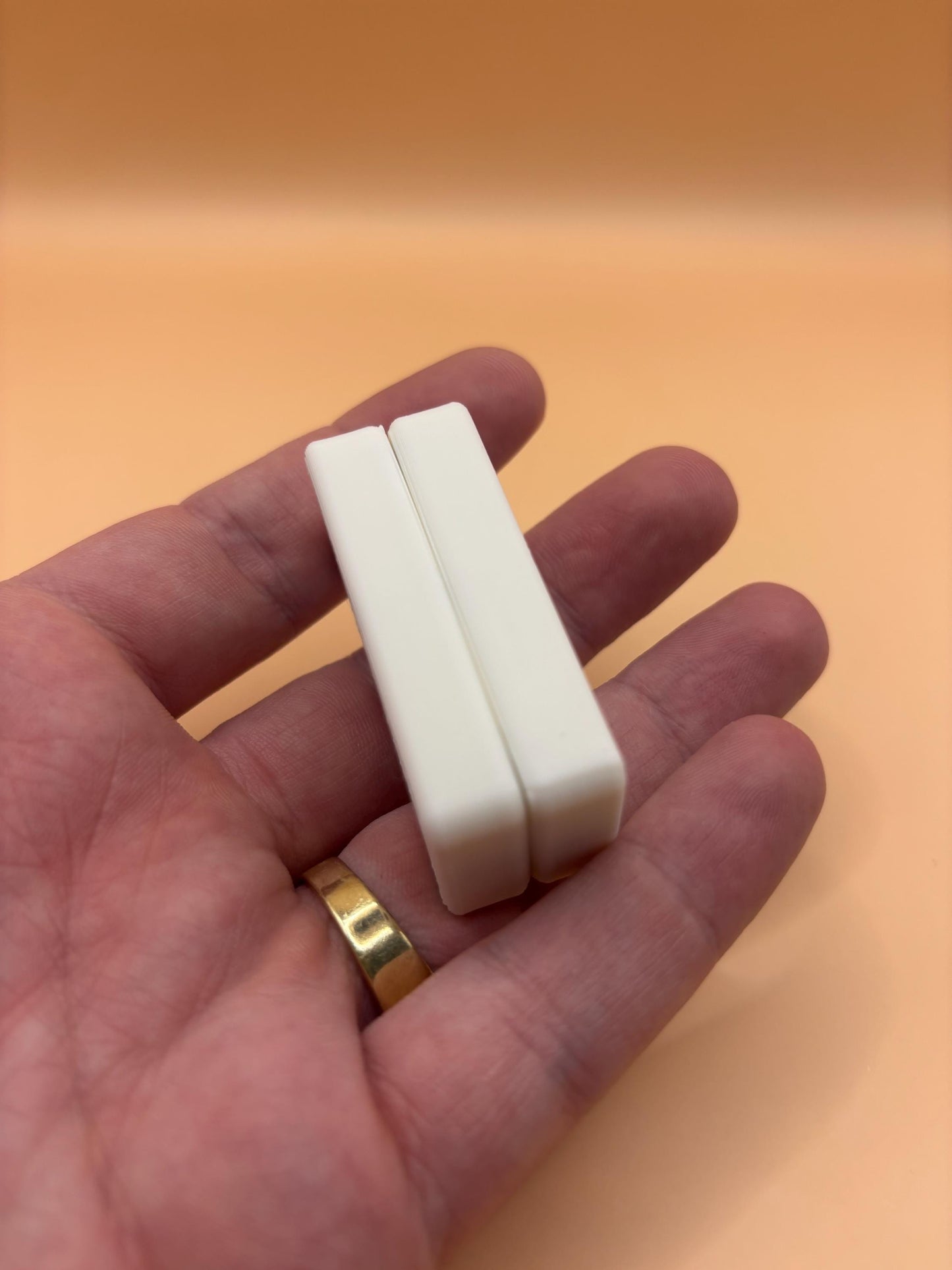 Fidget Sliding Domino – A Minimalist, Tactile Toy for Everyday Fun