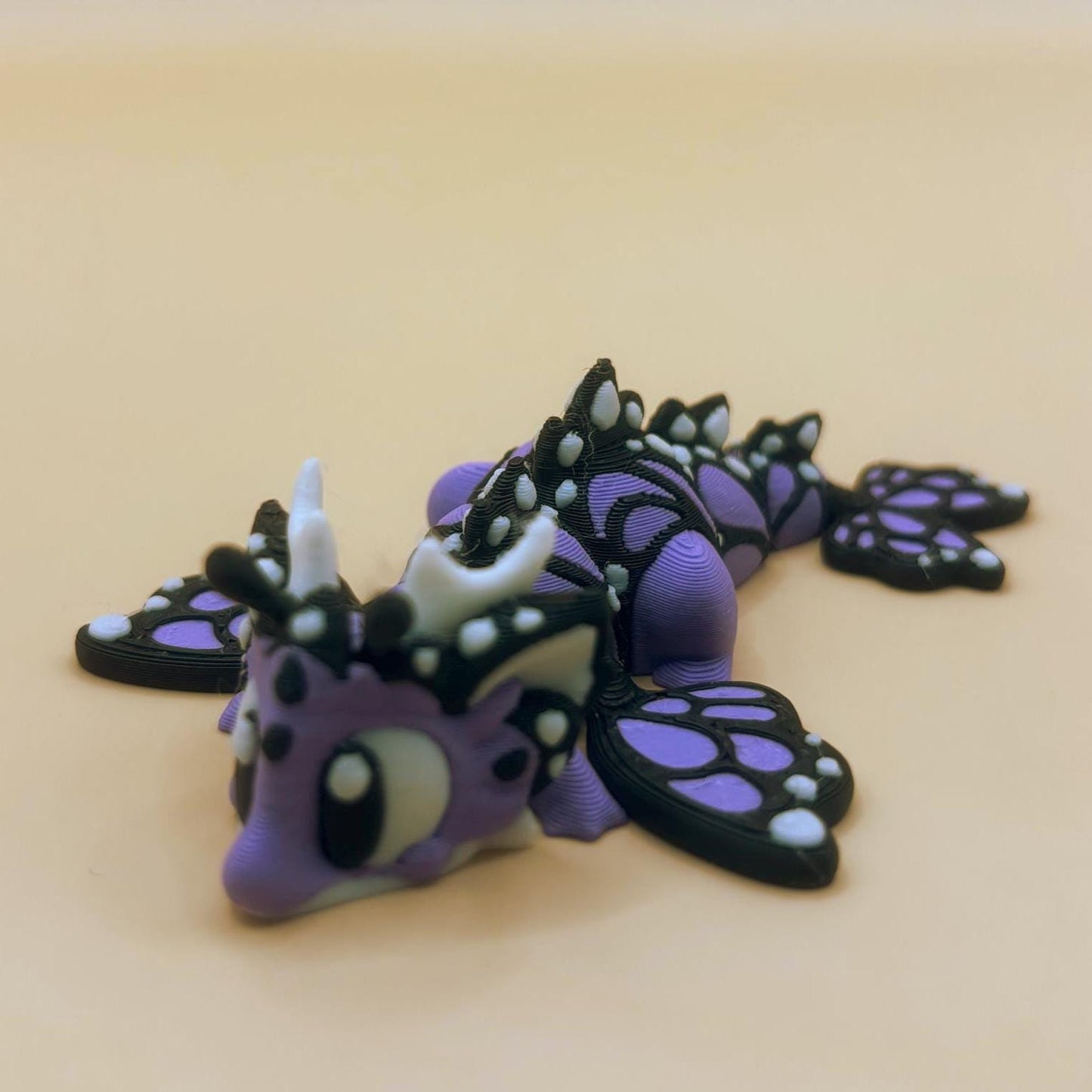 Bellatrix the Articulated Butterfly Dragon – Fantasy Friend with Her Own Egg