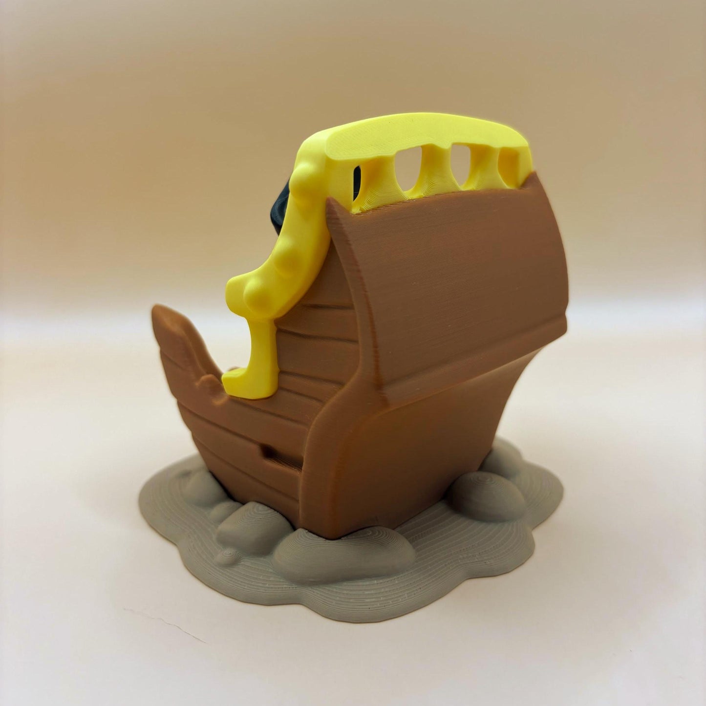 Pippin the Plucky Articulated Pirate – Ready to Sail the Seven Shelves!