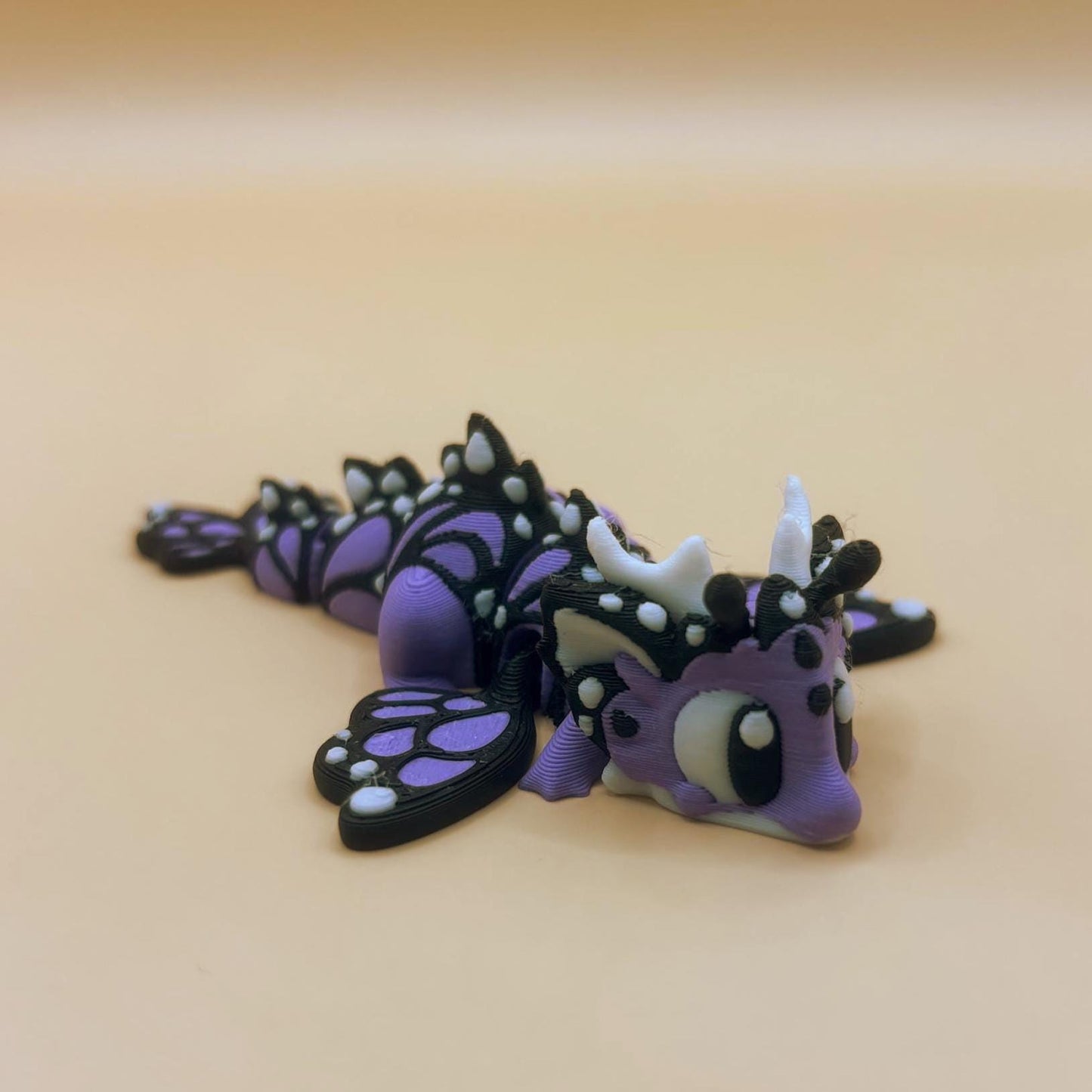 Bellatrix the Articulated Butterfly Dragon – Fantasy Friend with Her Own Egg