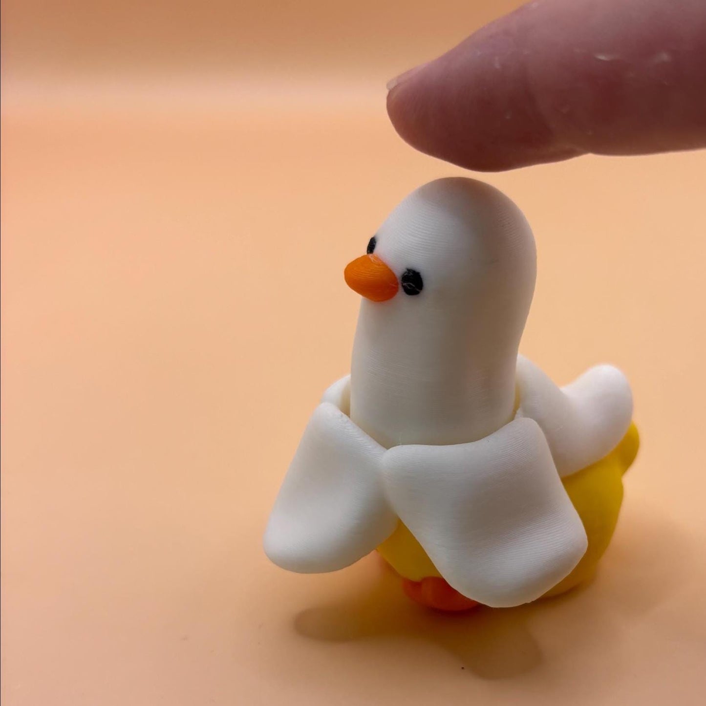 Duck? Banana? Click. – A Curious Fidget for Fans of the Absurd