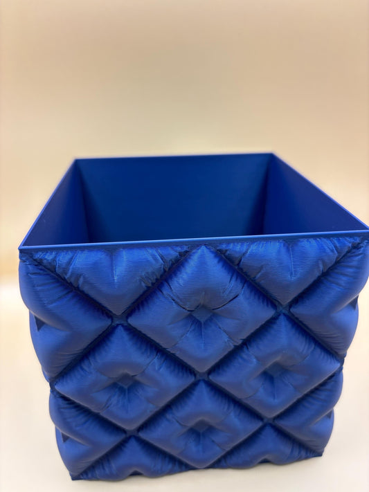 Upholstered Fabric-Look Plant Pot – Charming Décor for Your Greenery