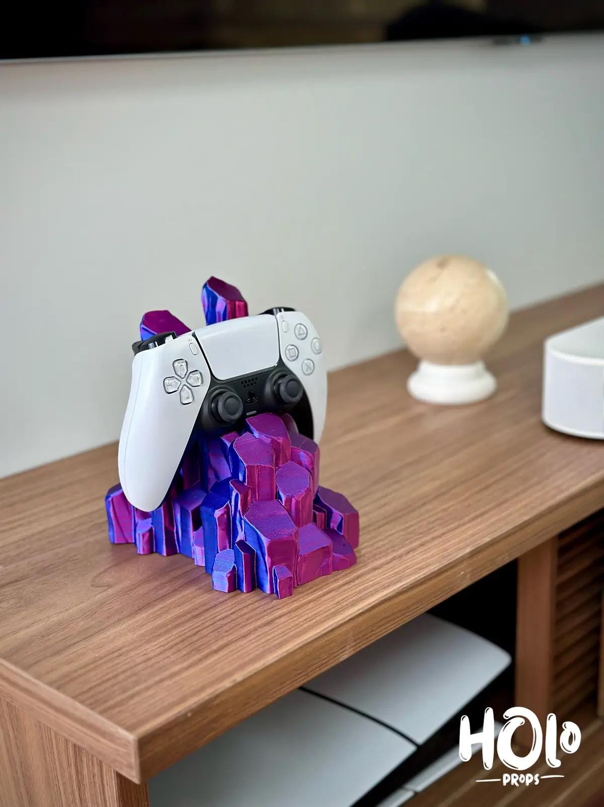 Iceberg Themed Controller Holder – Cool, Unique Storage Solution for Playstation, Xbox & Switch Pro Controllers!