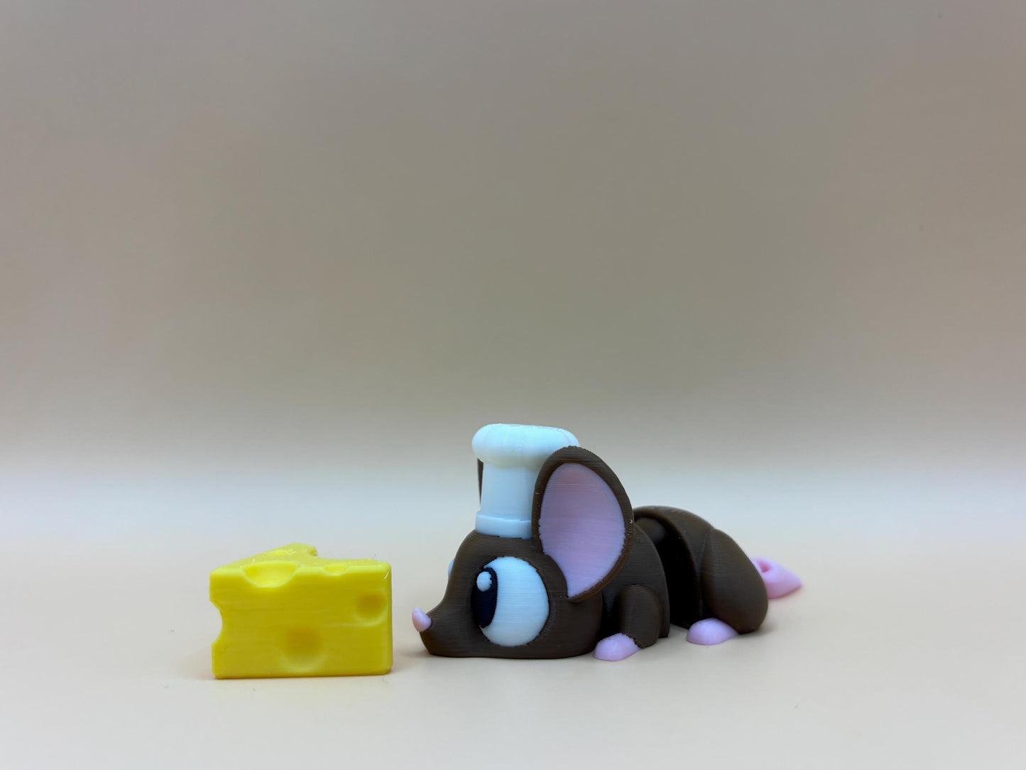 Remy the Articulated Flexi Mouse & His Cheese! – Flexible, Fun, and Ready for Adventure!
