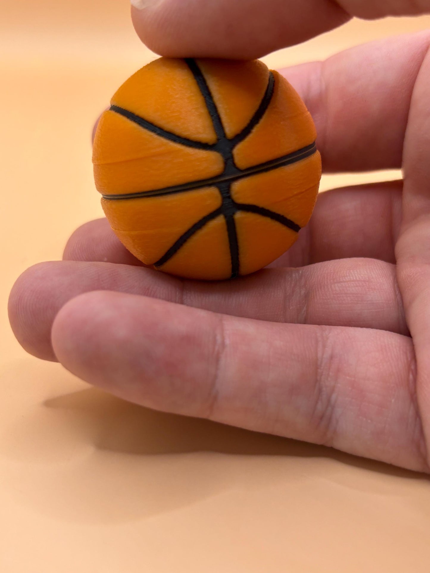 Basketball Fidget Slider – Magnetic Handheld Stress Relief