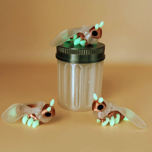 Luma the Little Lightning Bug/Firefly – Glow in The Dark!