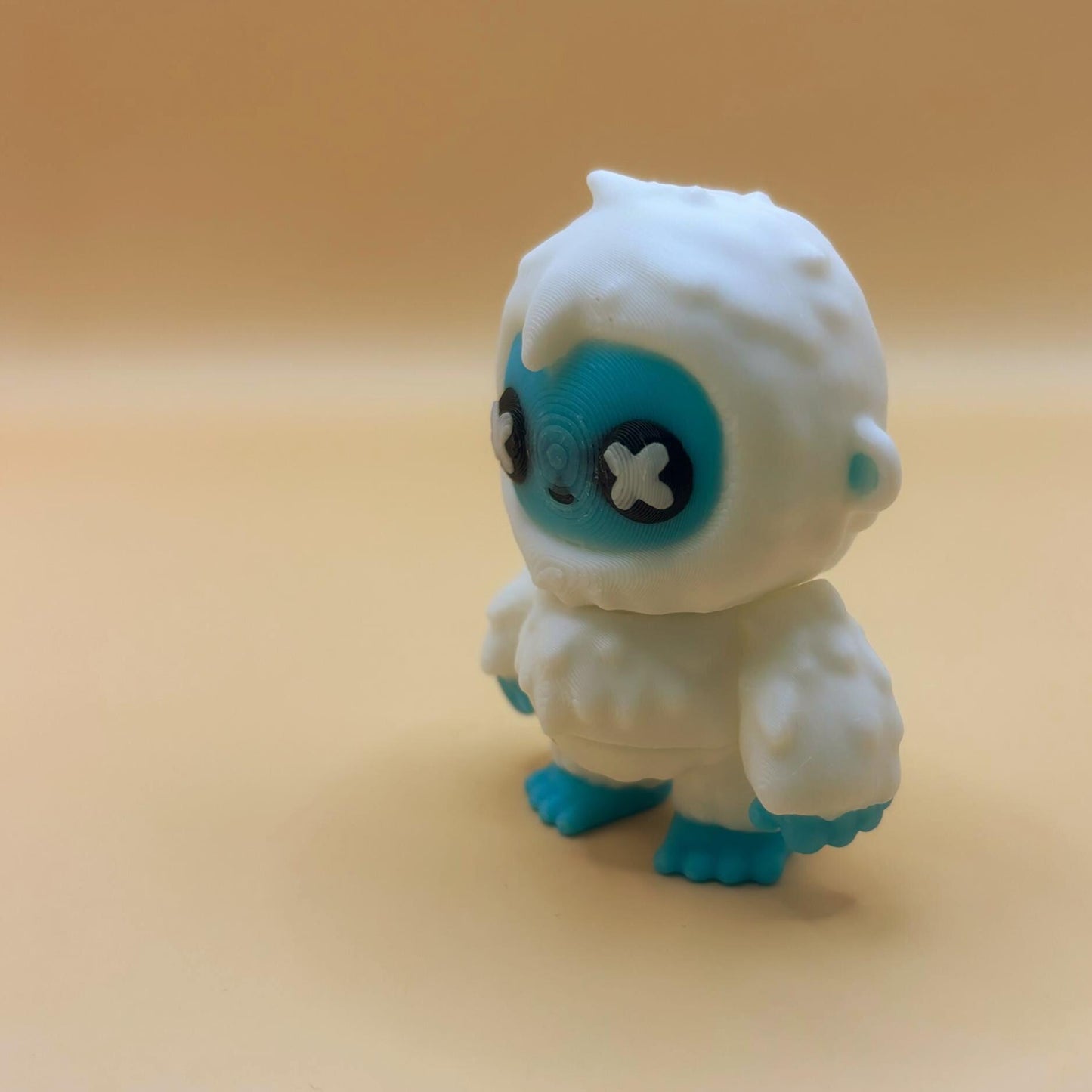 Yuki the articulated Yeti on His Icy Ice Throne – Mythical Winter keychain & magnet