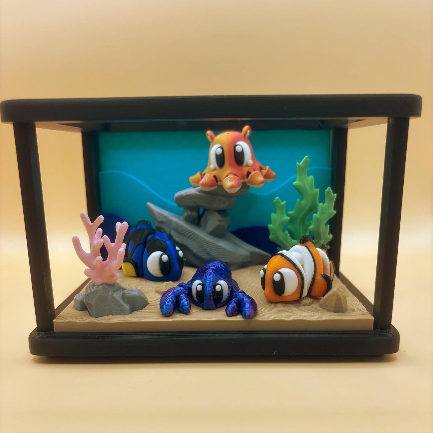 Custom Mini Fish Tank with Articulated Fish – Clownfish, Blue Tang, Octopus & Blue Lobsters!
