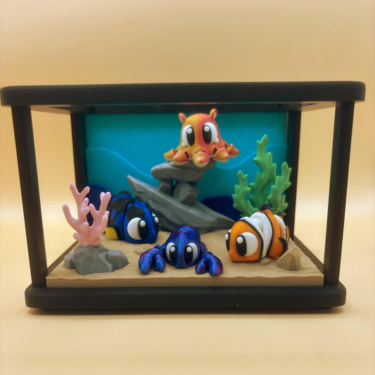Custom Mini Fish Tank with Articulated Fish – Clownfish, Blue Tang, Octopus & Blue Lobsters!