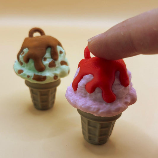 Click to Chill – Ice Cream Cone Fidget Keychains in Two Flavours